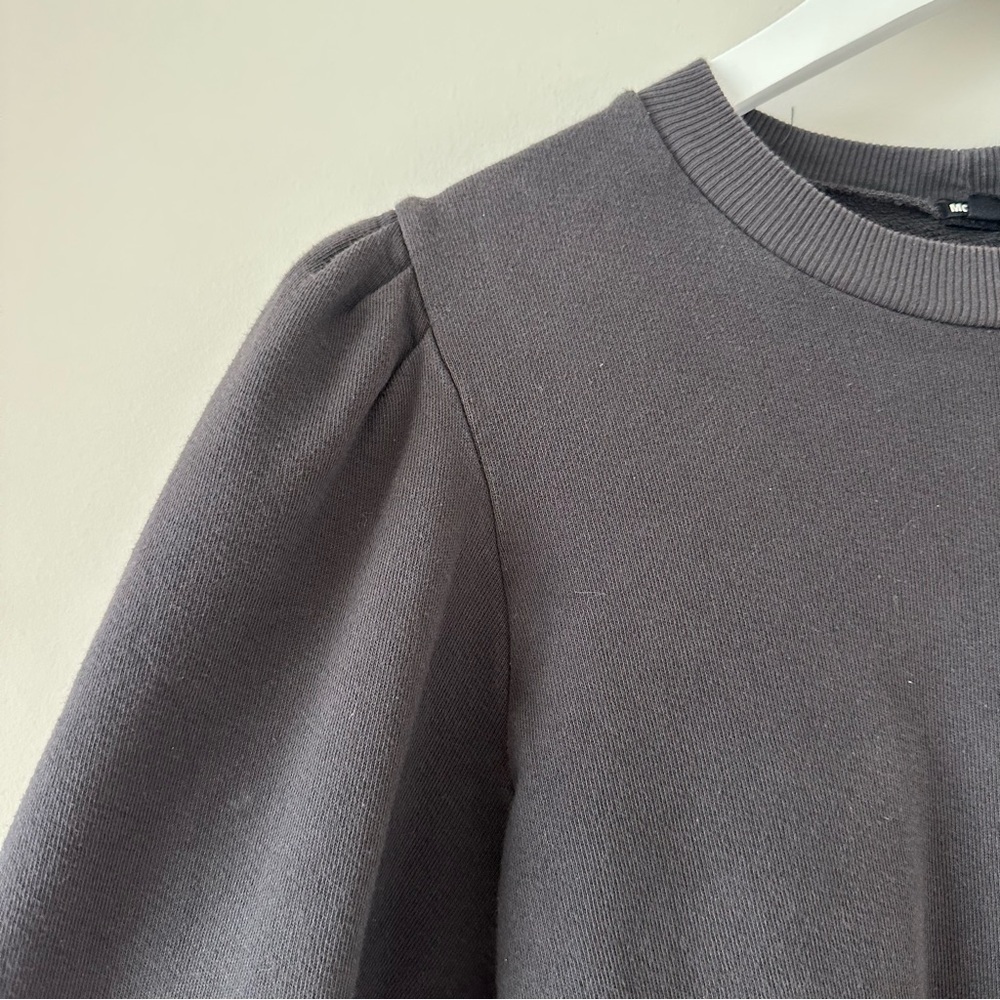 Monrow Women’s Puff Tuck Sleeve Tuck Top Crew Neck Sweatshirt Gray Size Small - Picture 4 of 11